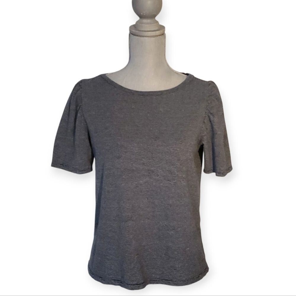 LOFT Navy and White Short Puff Sleeve T-Shirt Size M Medium